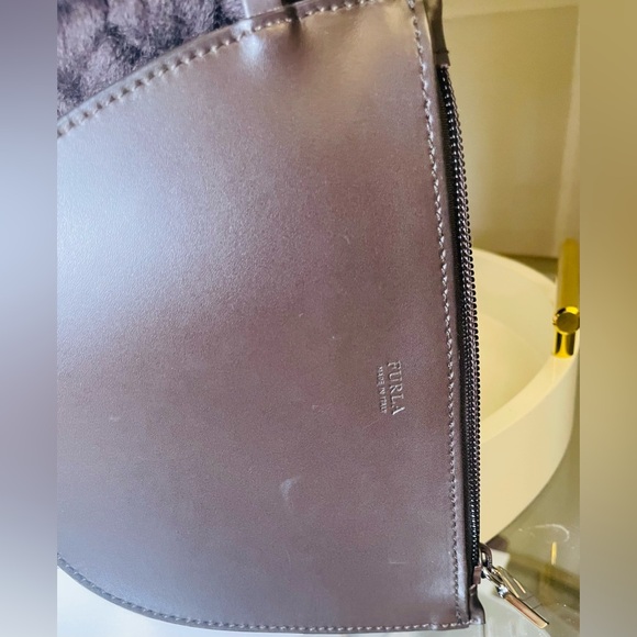 FURLA WOVEN WOOL HANDBAG & Half Moon Black Leather Clutch - Picture 9 of 13